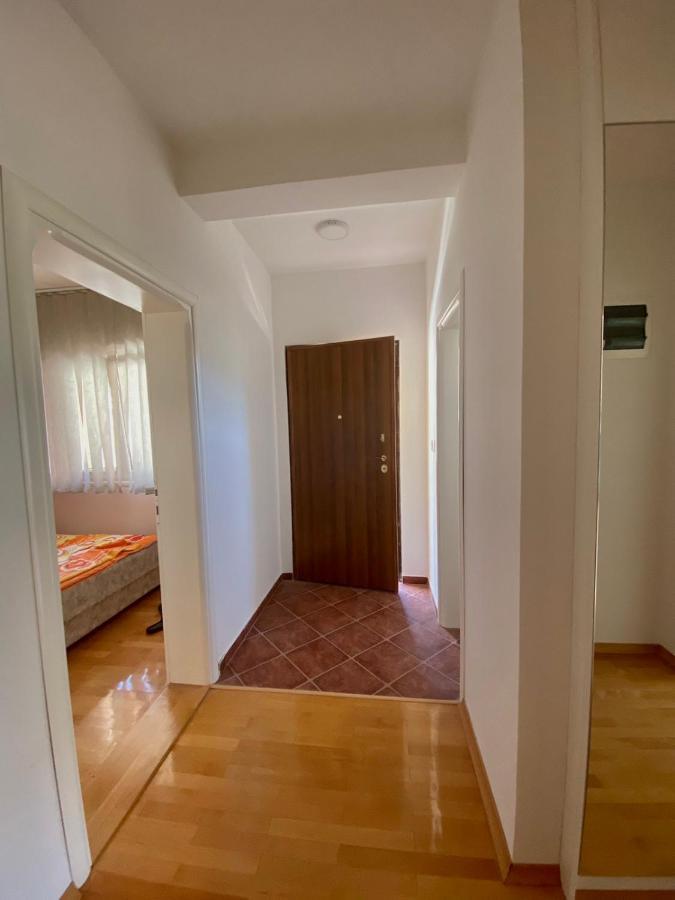 הרצג-נובי Jovana -- Porodicni Apartmani Igalo מראה חיצוני תמונה
