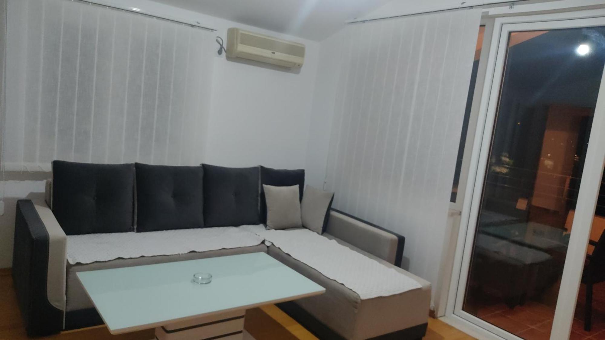 הרצג-נובי Jovana -- Porodicni Apartmani Igalo חדר תמונה